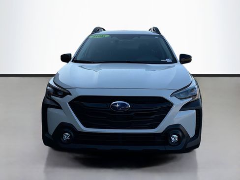Certified 2025 Subaru Outback Onyx Edition image 8