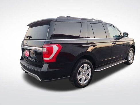 Used 2020 Ford Expedition XLT w/ Equipment Group 202A AWD/4WD image 5