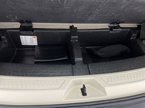 Used 2023 GMC Acadia Denali w/ Black Diamond Edition image 26