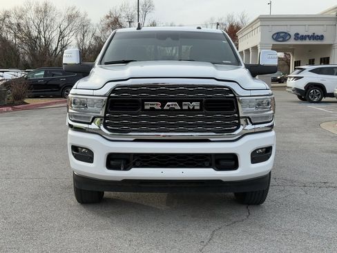 Used 2024 RAM 2500 Limited image 2