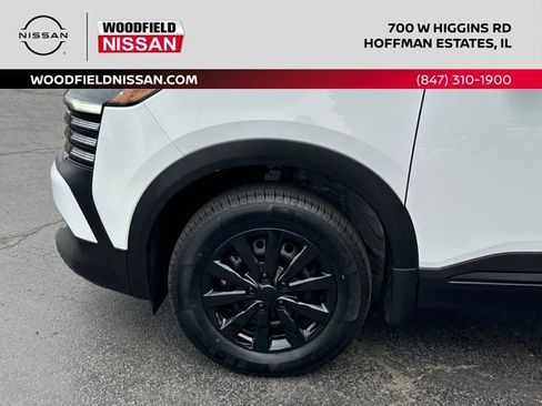 Certified 2025 Nissan Kicks S FWD image 8