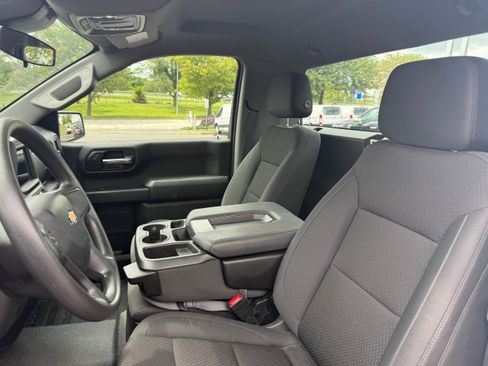 Used 2025 Chevrolet Silverado 1500 W/T RWD image 2
