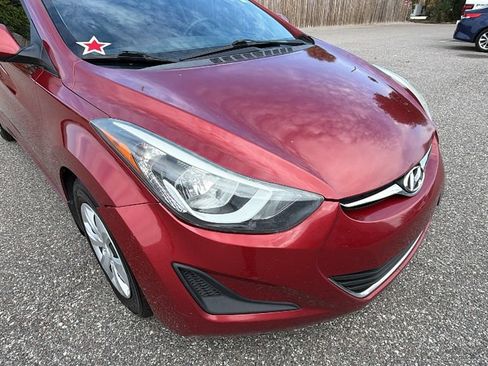 Used 2016 Hyundai Elantra SE FWD image 9