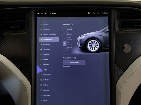 Used 2018 Tesla Model X 75D AWD/4WD image 35