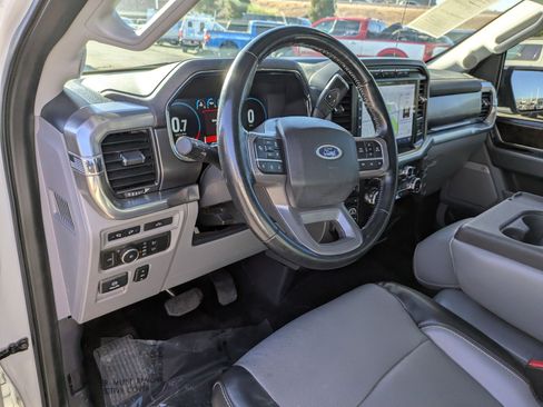 Used 2021 Ford F150 Lariat AWD/4WD image 14