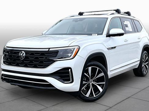 Used 2024 Volkswagen Atlas SEL Premium R-Line AWD/4WD image 2