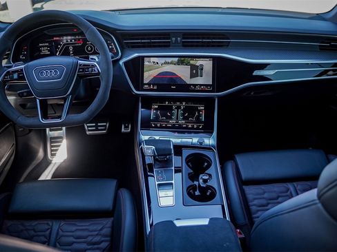Used 2025 Audi RS 6 performance image 22