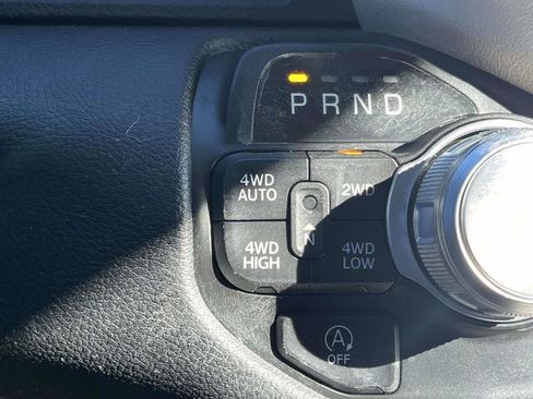 Used 2022 RAM 1500 Laramie image 31