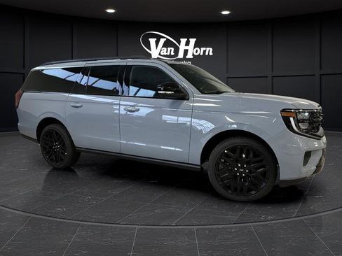 New 2026 Ford Expedition Max Platinum w/ Stealth Performance Package AWD/4WD image 1