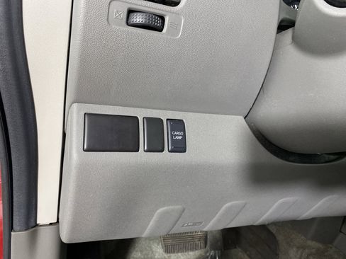 Used 2012 Nissan Frontier S AWD/4WD image 18