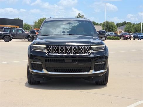 Used 2021 Jeep Grand Cherokee L Summit w/ Advanced Protech Group IV image 2