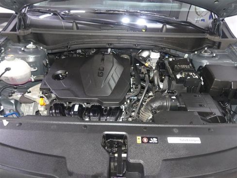 Used 2024 Kia Sportage LX FWD image 12