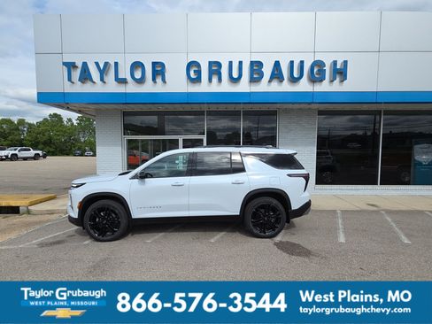 New 2026 Chevrolet Traverse LT FWD image 1