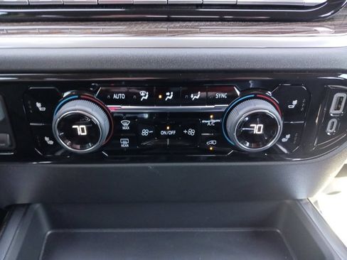 Used 2025 Chevrolet Silverado 1500 RST w/ Convenience Package II AWD/4WD image 25