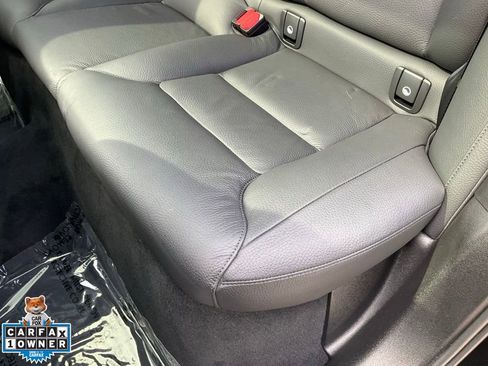 Used 2025 Volvo XC60 B5 Plus image 29