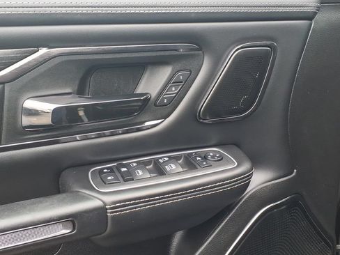 Used 2023 RAM 1500 Limited AWD/4WD image 4