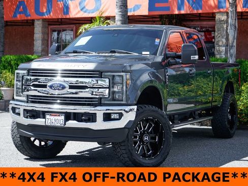 Used 2017 Ford F250 Lariat w/ Lariat Ultimate Package image 4