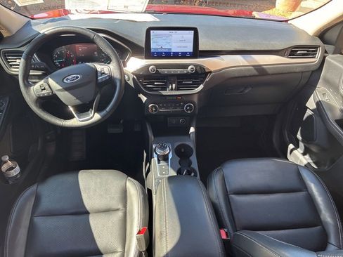 Certified 2020 Ford Escape SEL image 19