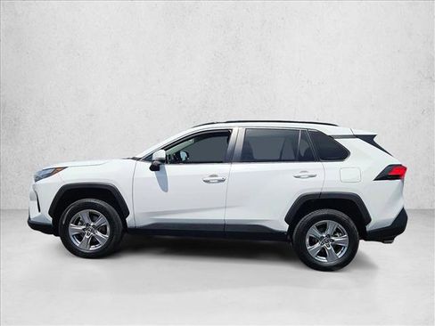 Used 2024 Toyota RAV4 XLE FWD image 9