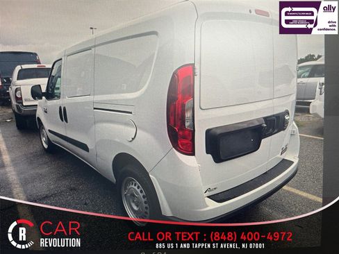 Used 2022 RAM ProMaster City Tradesman FWD image 3