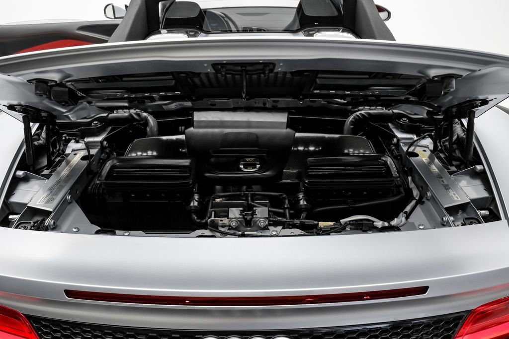 Used 2018 Audi R8 V10 AWD/4WD image 53