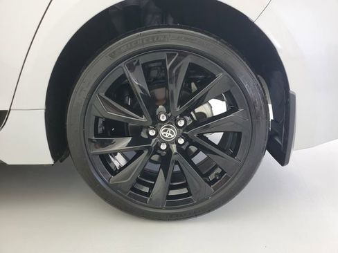 Used 2023 Toyota Corolla SE image 12