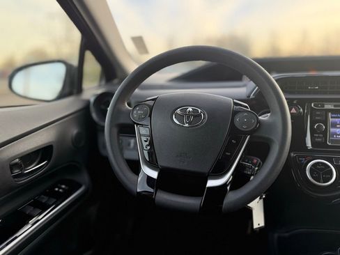 Used 2018 Toyota Prius C Four image 57