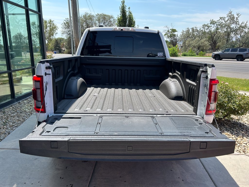 Used 2023 Ford F150 Raptor w/ Equipment Group 802A Raptor R AWD/4WD image 8