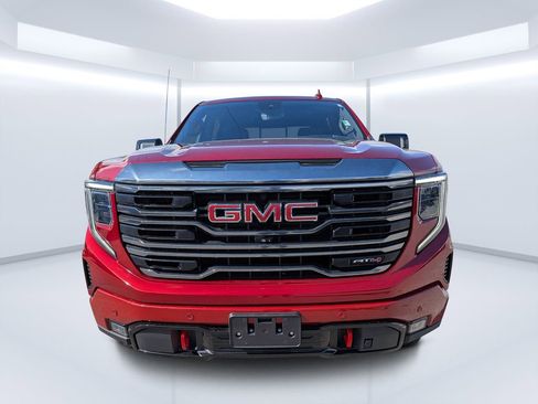 Used 2023 GMC Sierra 1500 AT4 w/ Technology Package image 8