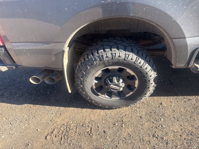 Used 2023 Ford F250 Platinum w/ Tremor Off-Road Package AWD/4WD image 9