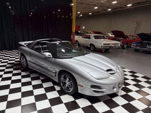 Used 2002 Pontiac Firebird Trans Am image 15