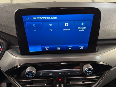 Certified 2025 Ford Escape Active AWD/4WD image 11