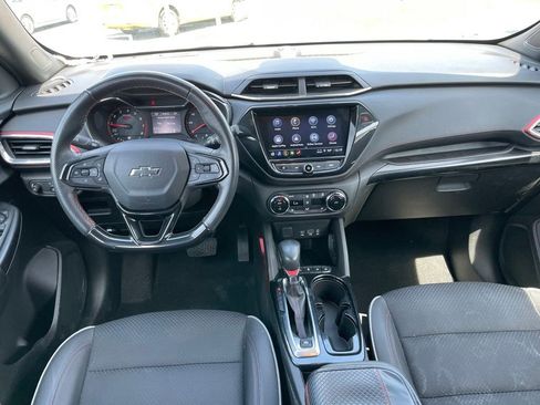 Used 2023 Chevrolet TrailBlazer RS w/ Convenience Package image 10