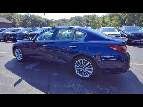 Used 2021 INFINITI Q50 Luxe w/ Cargo Package AWD/4WD image 6