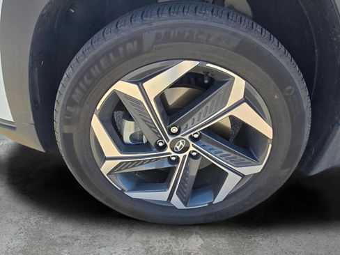 Used 2024 Hyundai Tucson Limited AWD/4WD image 28