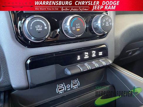 New 2026 RAM 1500 Express AWD/4WD image 27