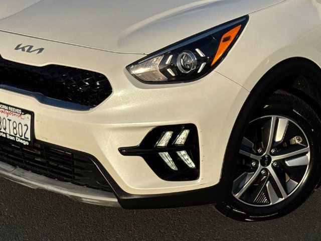 Used 2022 Kia Niro LXS w/ Digital Cluster Package FWD image 3