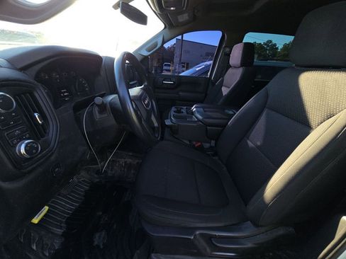 Used 2023 GMC Sierra 2500 Pro w/ Convenience Package image 6