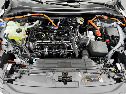 New 2025 Ford Escape SE image 9