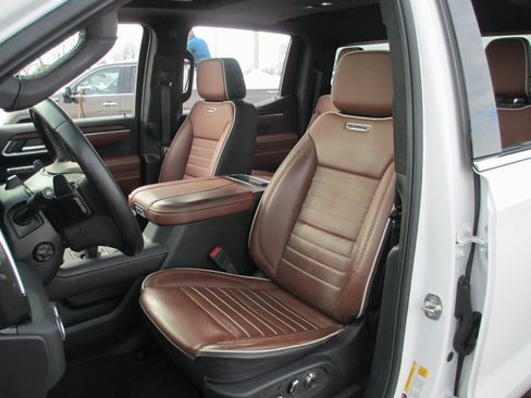 Certified 2025 GMC Sierra 1500 Denali Ultimate image 21