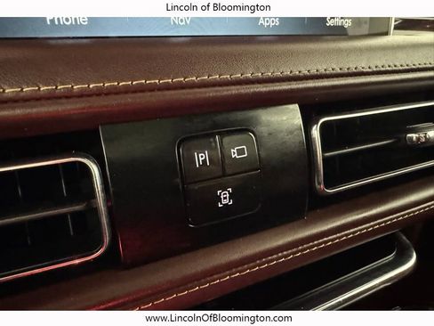 Certified 2023 Lincoln Aviator Black Label w/ Dynamic Handling Package AWD/4WD image 63