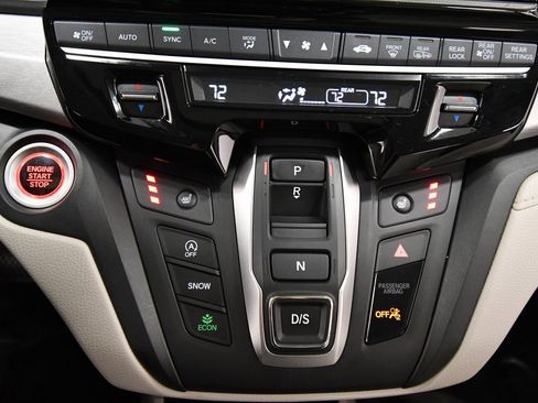 Certified 2025 Honda Odyssey EX-L image 26