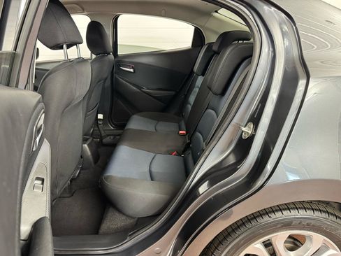 Used 2018 Toyota Yaris iA image 25