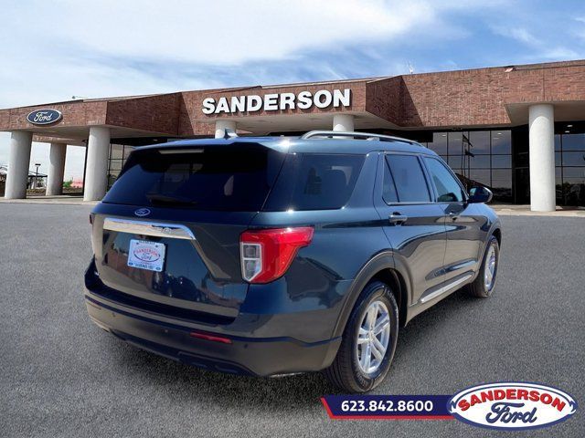 Used 2023 Ford Explorer XLT RWD image 3