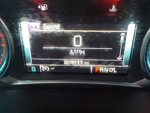 Used 2018 Chevrolet Traverse Premier w/ Driver Confidence II Package image 12