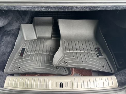 Used 2017 Rolls-Royce Wraith RWD image 65