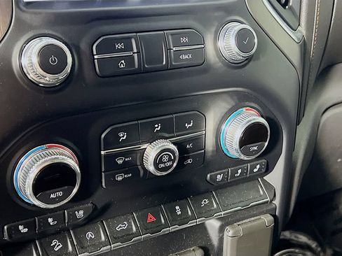 Certified 2021 GMC Sierra 1500 AT4 w/ AT4 Preferred Package AWD/4WD image 15