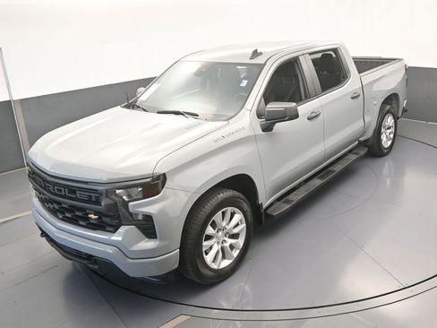 Used 2024 Chevrolet Silverado 1500 Custom image 48