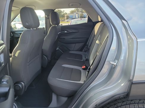 Used 2024 Chevrolet TrailBlazer LT w/ Driver Confidence Package image 24