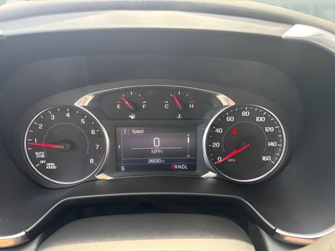 Used 2022 Chevrolet Blazer LT FWD image 9